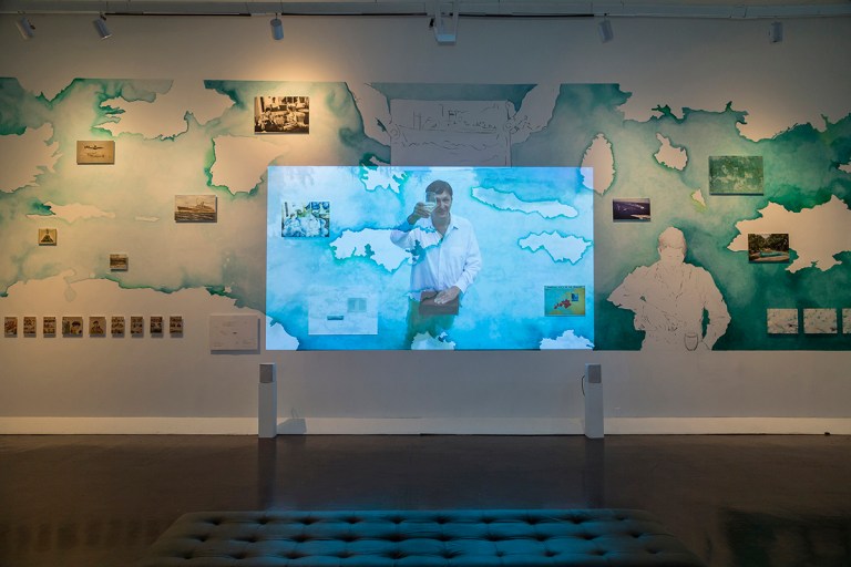 Vue génerale video República de altamar, installation pour le Laboratorio de arte Alameda juin 2016